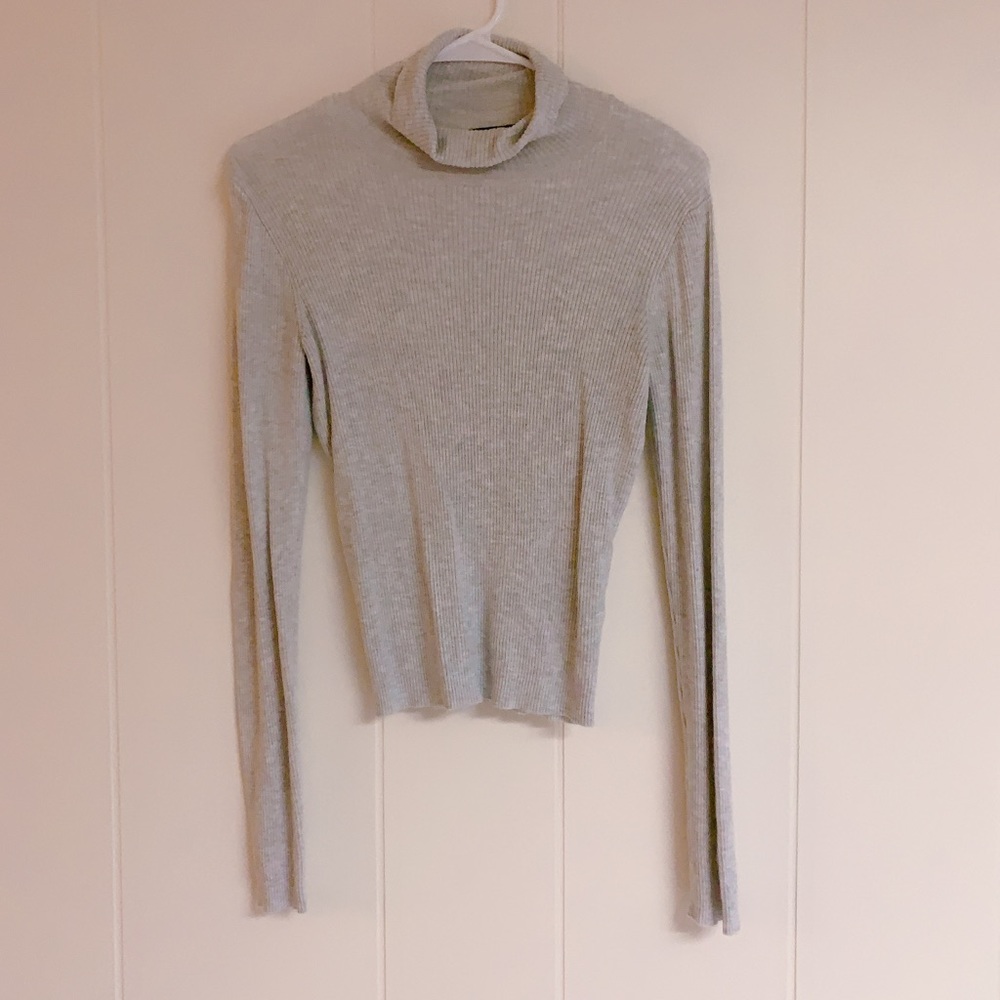 brandy kendra turtleneck